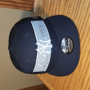 N.Y. YANKEES NEW ERA SNAPBACK HAT